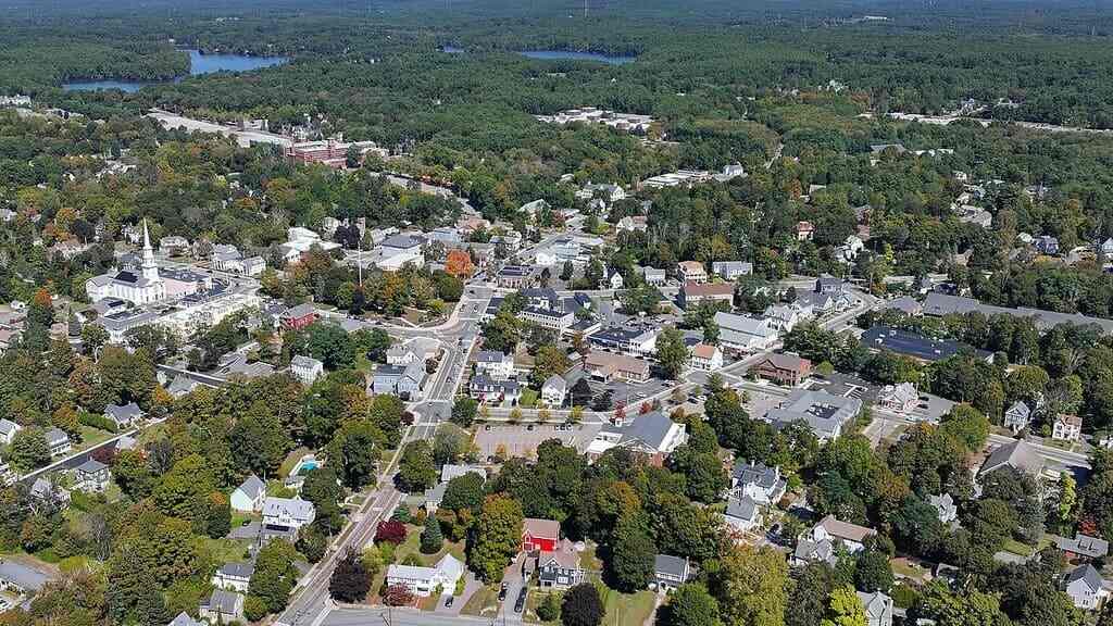 Foxborough Real Estate